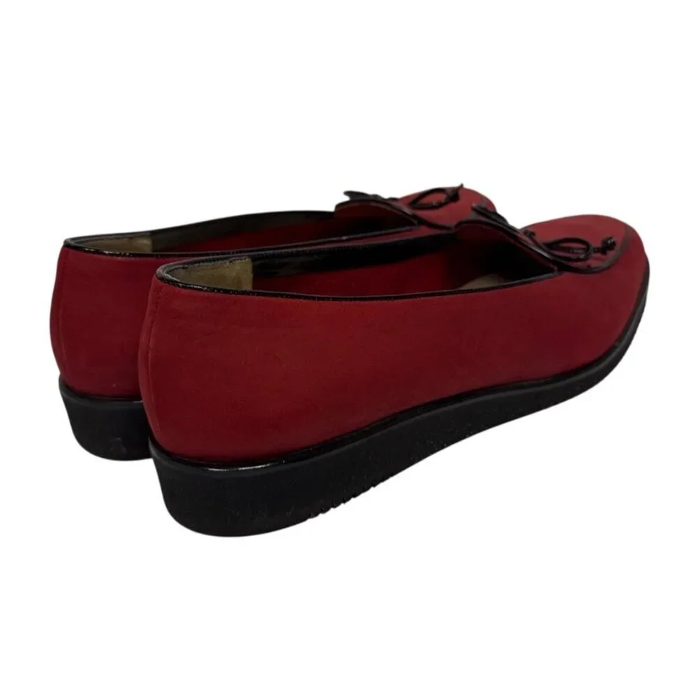 Salvatore Ferragamo Vintage Women's Loafers Red Suede Bow Detail Size 6 Designer